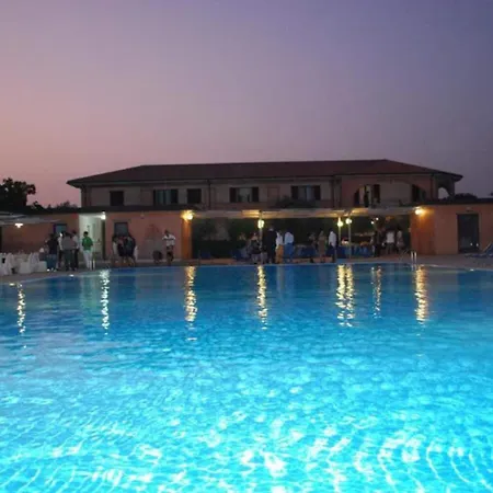 Borgo Degli Olivi *