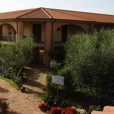 Aparthotel Borgo Degli Olivi