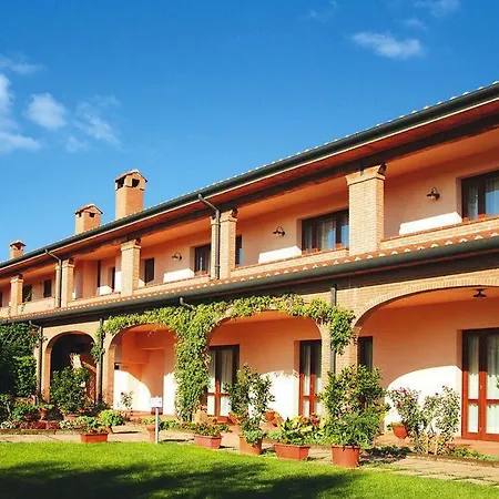 Aparthotel Borgo Degli Olivi *